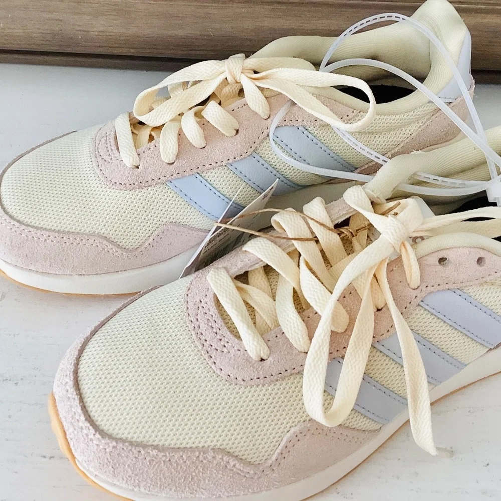 Adidas Run 60s 4.0 sneakers Wonder White Ice Purple Alumina Women’s Size 5.5 NWT - Picture 4 of 12